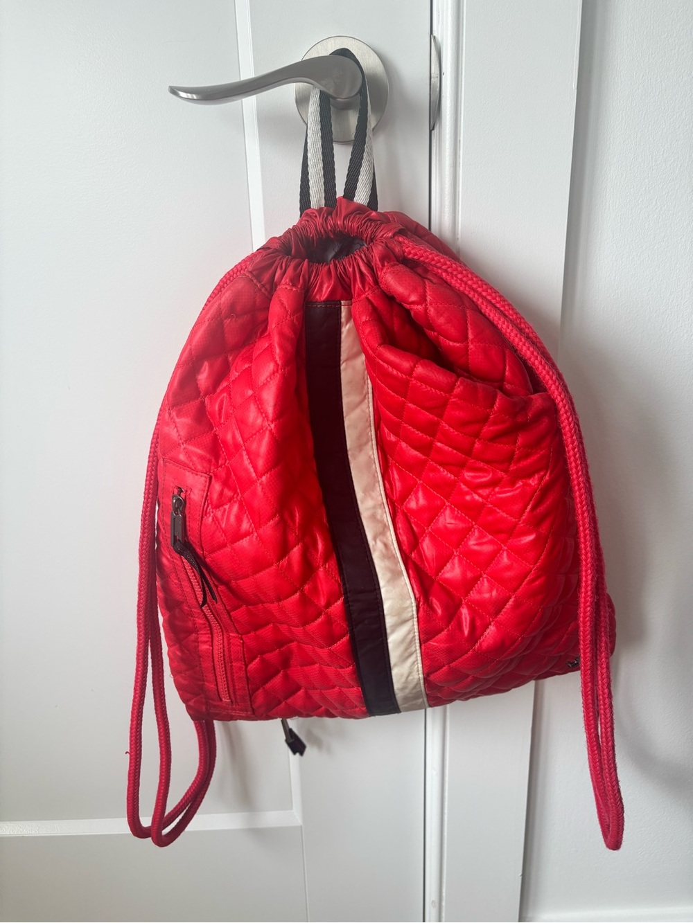Oliver Thomas Red Quilted Drawstring Tennis Bag